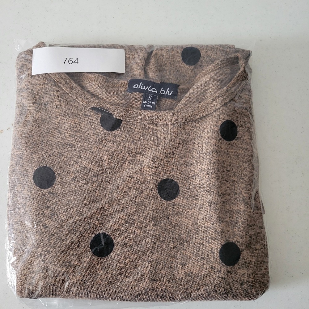 Olivia Blu Polka Dot Knit Top Oversized Women's Sz S‎ Beige Black Dolman Sleeve - Picture 12 of 13